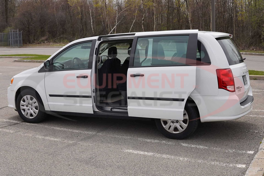 CLEARSHIELD GERM BARRIER PARTITION, UNIVERSAL FIT FOR MINIVANS