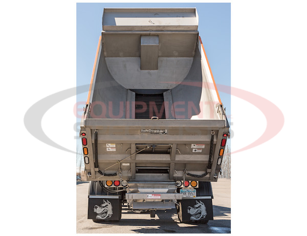 SALTDOGG MUNICIPAL DUMP SPREADER WITH CONVEYOR CHAIN