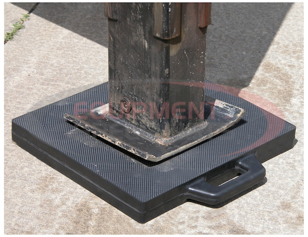 Rubber Outrigger Pad 24 x 24 x 2 Inch