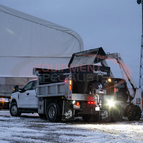 SaltDogg? PRO2500 Electric Poly Hopper Spreader -Auger