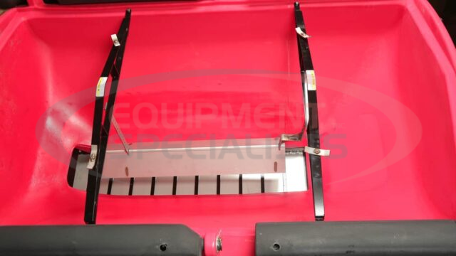 INVERTED VEE POLY HOPPER II 8FT