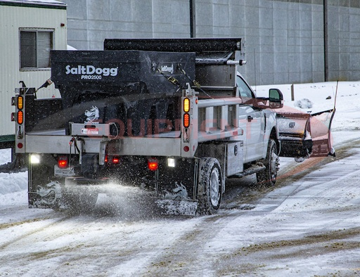 (Buyers) [PRO2500CH] SaltDogg? PRO2500 Electric Poly Hopper Spreader - Chain